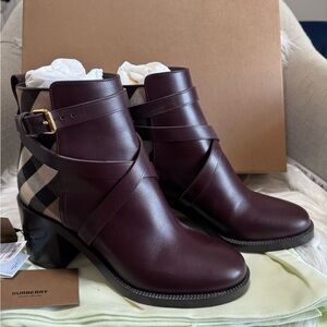 Burberry Boots